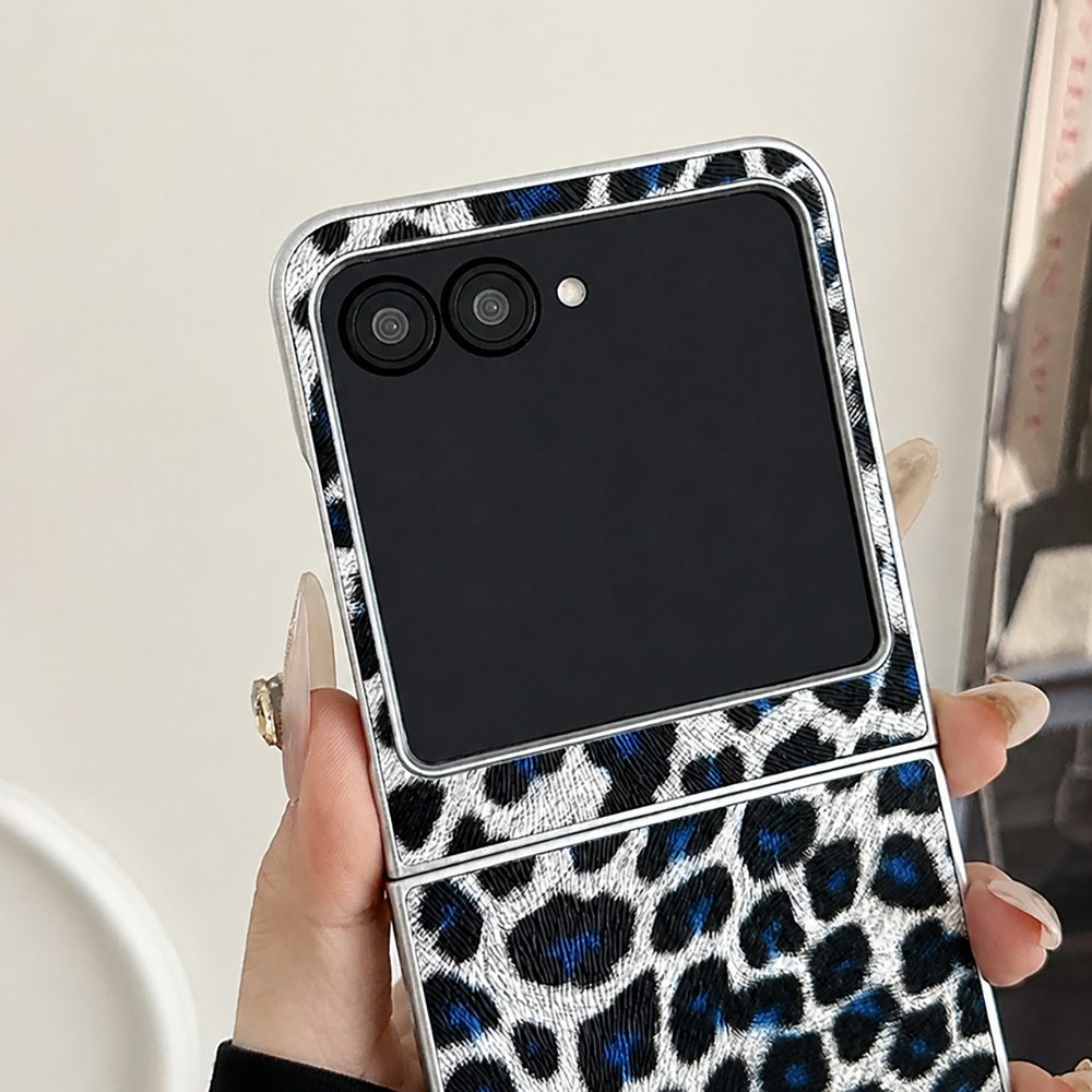 ヒョウ柄折りたたみフリップ電話ケース Motorola Ra - Luxury Lifestyle のレビューと価格